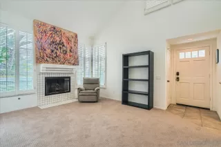 Photo #3: 250026836 Listing 