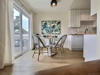 Photo #4: 250026884 Listing