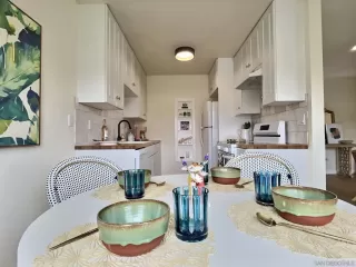 Photo #5: 250026884 Listing