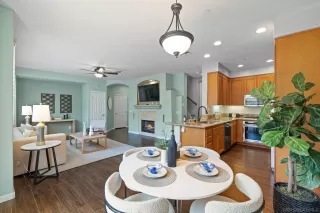 Photo #3: 250026927 Listing