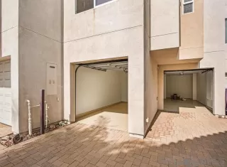 Photo #1: 250026929 Listing 