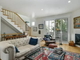 Photo #3: 250026929 Listing 