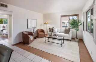 Photo #1: 250027014 Listing