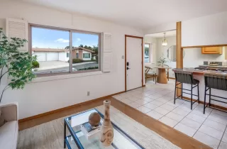 Photo #5: 250027014 Listing