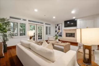 More Details about MLS # 250027036 : 2888 TORREY PINES RD