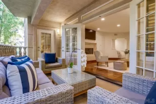 Photo #4: 250027036 Listing