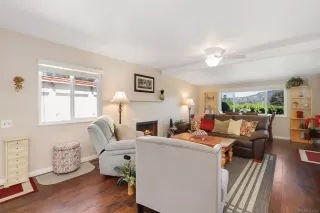 Photo #2: 250027055 Listing