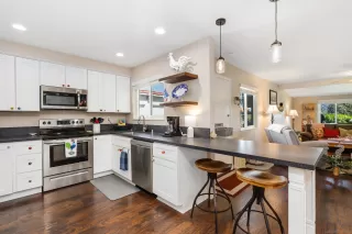 Photo #4: 250027055 Listing