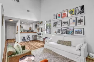 Photo #2: 250027066 Listing 