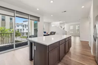 Photo #4: 250027138 Listing