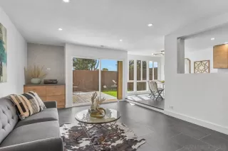 Photo #5: 250027143 Listing