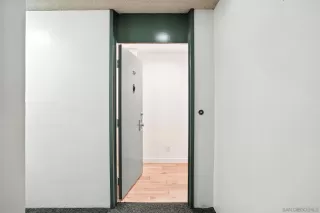 Photo #1: 250027181 Listing 