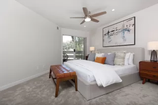 Photo #5: 250027206 Listing