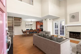 Photo #3: 250027244 Listing