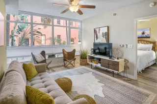 Photo #1: 250027306 Listing