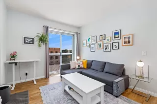 Photo #2: 250027310 Listing