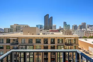 Photo #1: 250027318 Listing