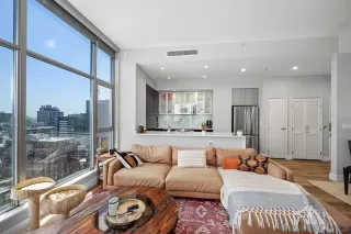 Photo #5: 250027333 Listing