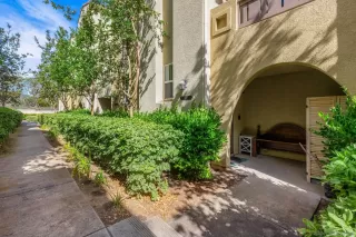 Photo #4: 250027336 Listing