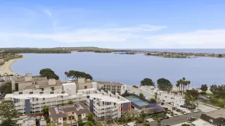 Photo #3: 250027378 Listing 