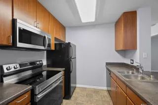 Photo #2: 250027416 Listing 