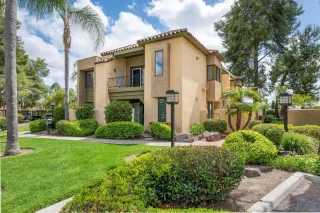 Photo #4: 250027427 Listing