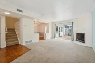 Photo #6: 250027455 Listing