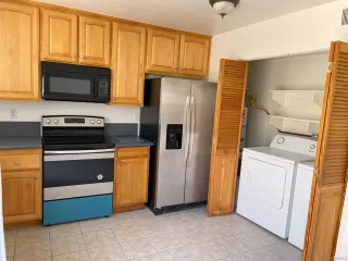Photo #2: 250027561 Listing 