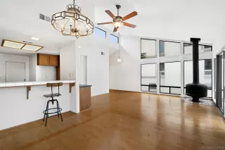 Photo #3: 250027575 Listing