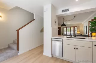 Photo #6: 250027586 Listing 