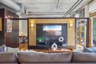 Photo #1: 250027588 Listing