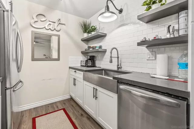 MLS: 250027597 Condo For Sale