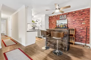 Photo #4: 250027597 Listing