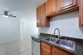 Photo #5: 250027599 Listing 