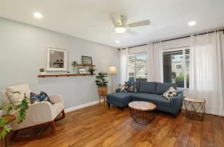 Photo #2: 250027619 Listing 