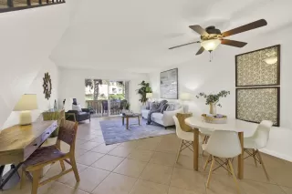 Photo #6: 250027647 Listing