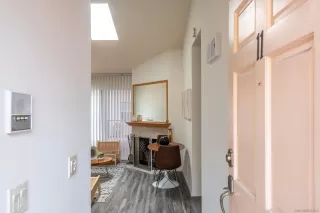 Photo #1: 250027757 Listing 