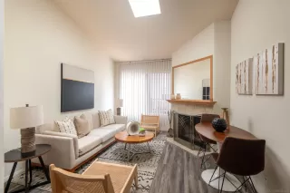 Photo #2: 250027757 Listing 