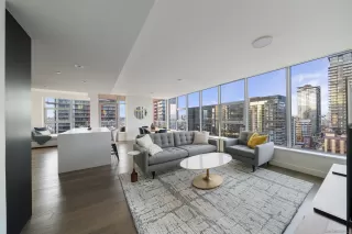 Photo #1: 250027789 Listing 