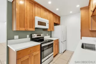 Photo #4: 250027810 Listing