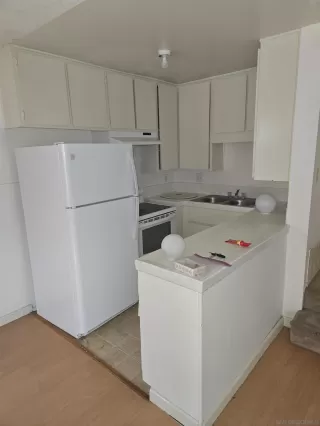 Photo #3: 250027852 Listing 