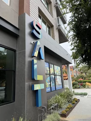 Photo #1: 250027854 Listing 