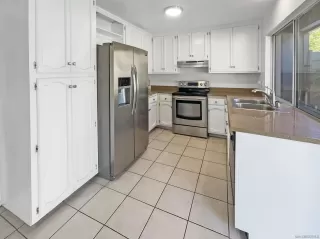 Photo #5: 250027894 Listing