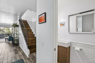 Photo #4: 250027949 Listing