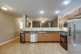 Photo #6: 250027974 Listing 