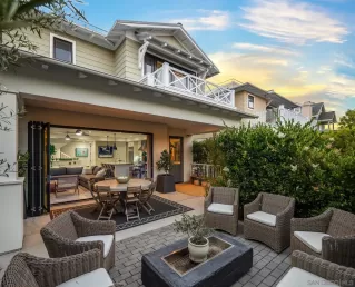 Click for more information on MLS # 250028098 : 712 E AVE More Details about MLS # 250028098 : 712 E AVE
