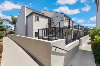 Photo #1: 250028103 Listing