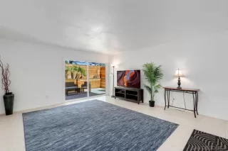 Photo #2: 250028103 Listing