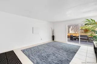 Photo #3: 250028103 Listing