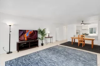 Photo #4: 250028103 Listing